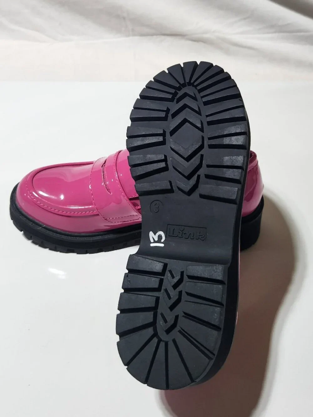 Link Girls’ Glossy Pink Loafers – Size 3 | Perfect for Fall & School Style!